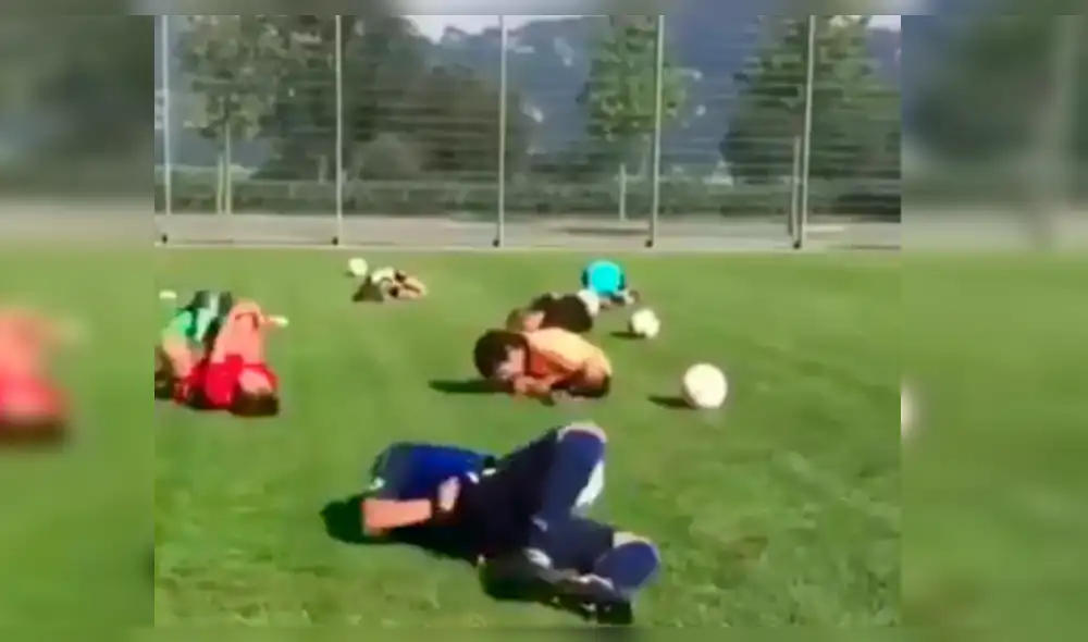 Facebook: profesor de fútbol enseña a sus alumnos a fingir lesiones como Neymar [VIDEO]