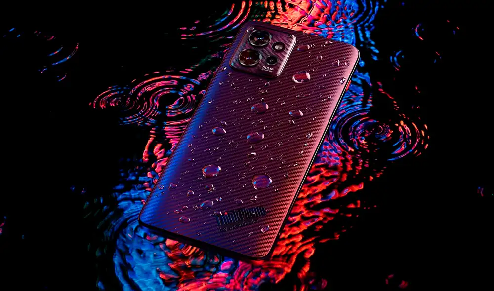 Así luce el Lenovo ThinkPhone que cuenta con certificación IP68. Foto: Motorola Así luce el Lenovo ThinkPhone que cuenta con certificación IP68. Foto: Motorola