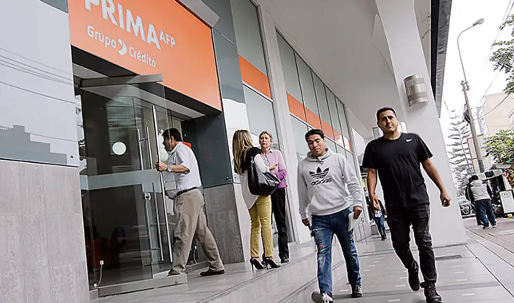 Deudas. Las 1.917 entidades estatales deben en total S/ 6.975 millones, según el MEF. Foto: John Reyes.