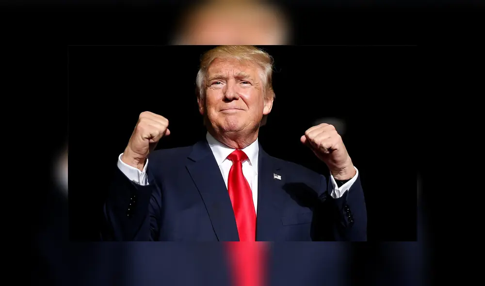 Donald Trump argumenta que liderar el ranking mundial con mayor cantidad de casos de coronavirus es un "gran tributo" al país. | Foto: Carlo Allegri Donald Trump argumenta que liderar el ranking mundial con mayor cantidad de casos de coronavirus es un "gran tributo" al país. | Foto: Carlo Allegri