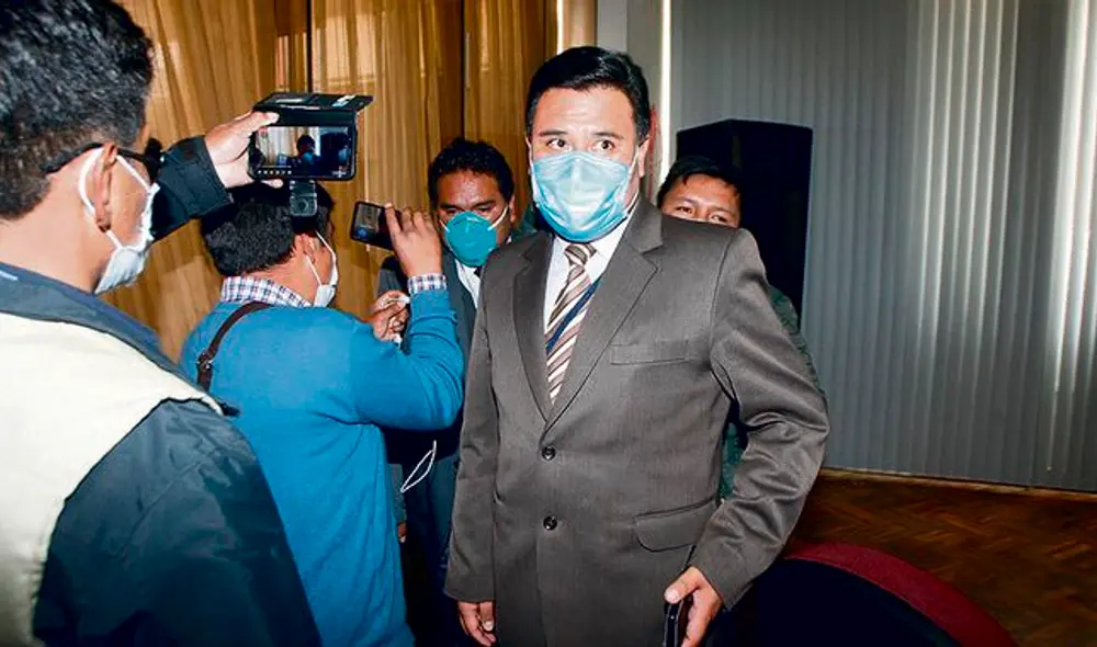Director de Salud, Jorge Montesinos, contrajo el virus estando en primera linea de batalla. Director de Salud, Jorge Montesinos, contrajo el virus estando en primera linea de batalla.