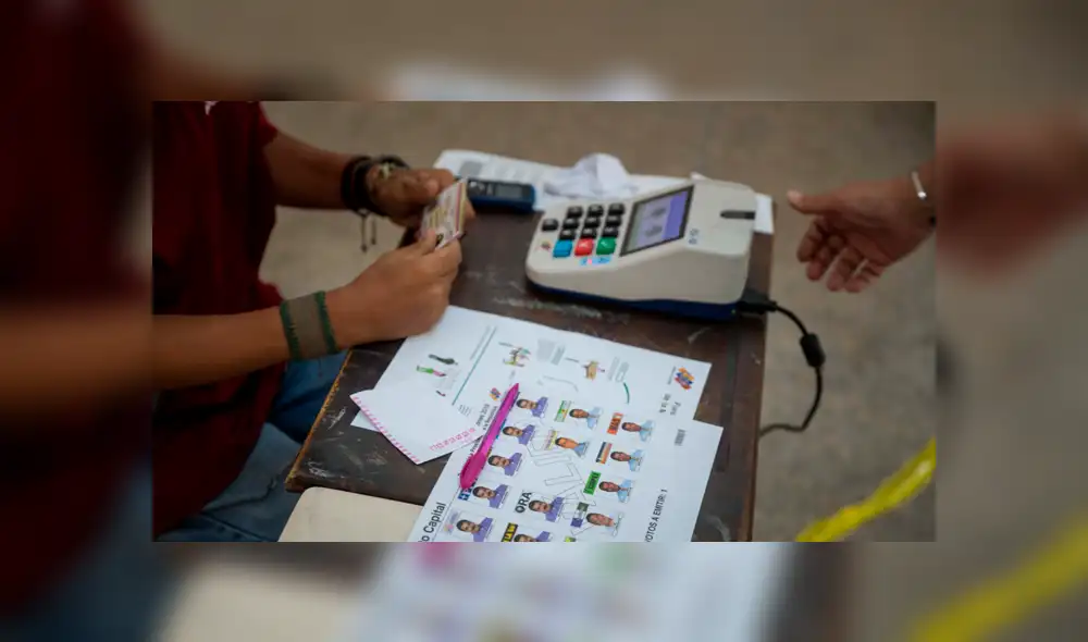 Elecciones Venezuela: Canadá no permitirá máquinas de votaciones en su país