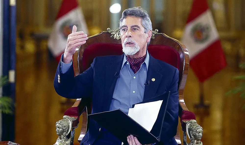 El jefe de Estado hizo que 18  generales de la PNP pasaran a retiro. Foto: difusión