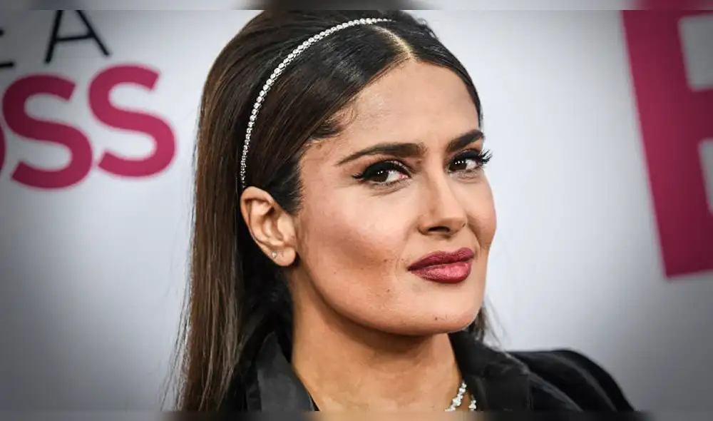 Salma Hayek muestra orgullosa en Instagram sus canas durante cuarentena Salma Hayek muestra orgullosa en Instagram sus canas durante cuarentena