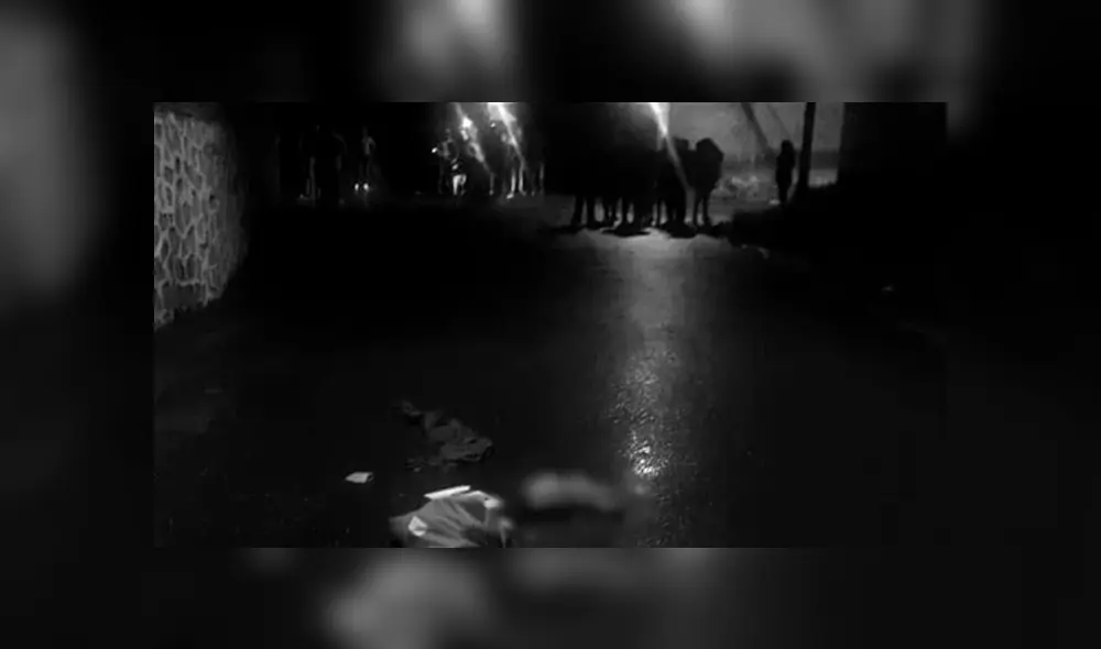 La mujer cargaba restos humanos dentro de una bolsa. Foto: El Universal. La mujer cargaba restos humanos dentro de una bolsa. Foto: El Universal.