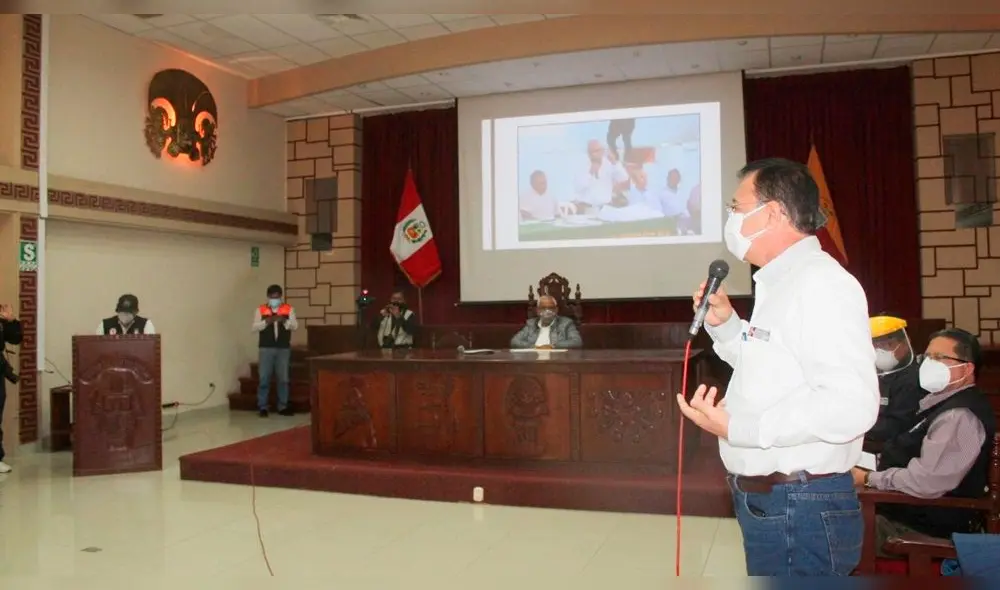 Reunión por contaminación del agua en Pacora Reunión por contaminación del agua en Pacora