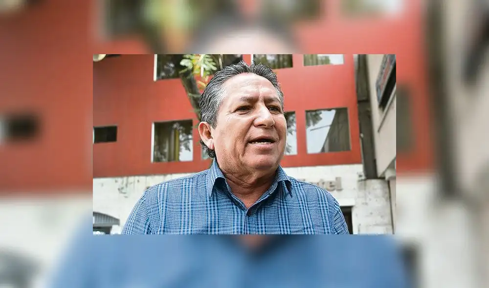 Gilberto Díaz: "No saqué la ley para que Alejandro Toledo robe" Gilberto Díaz: "No saqué la ley para que Alejandro Toledo robe"