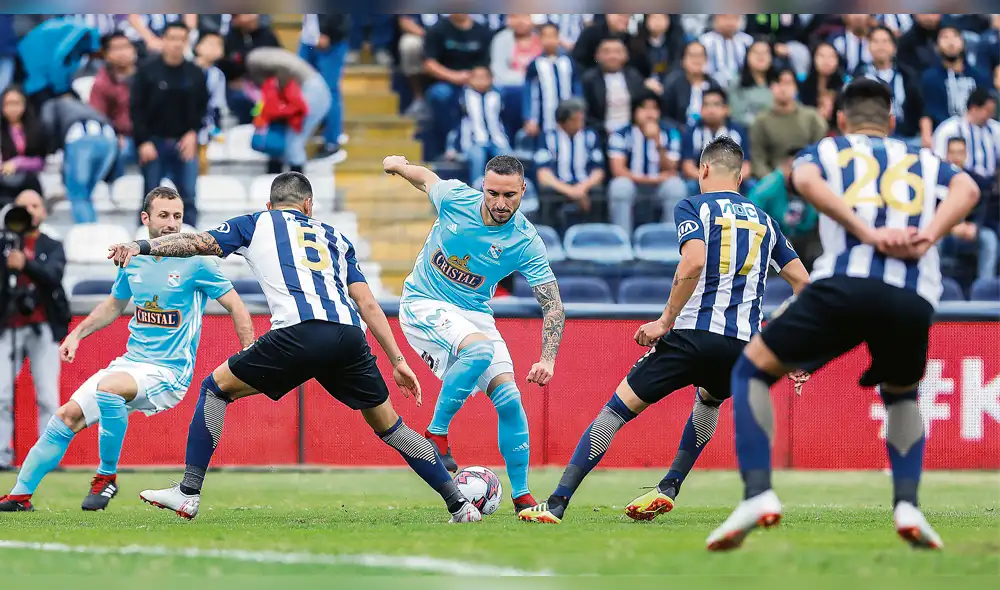 ‘Máquina celeste’, Cristal se llevó el campeonato 2018 al vencer a Alianza Lima [RESUMEN]