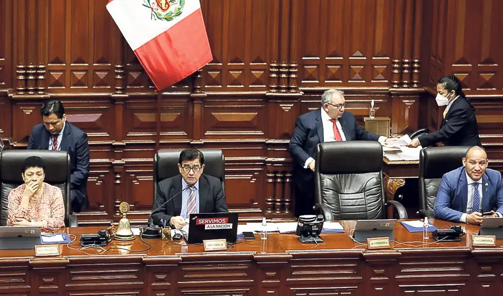 Aceleran. Mesa Directiva adelanta votación de la vacancia.