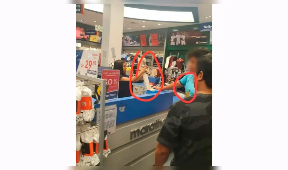 Captan a hincha de Sporting Cristal comprando camiseta de Universitario de Deportes.