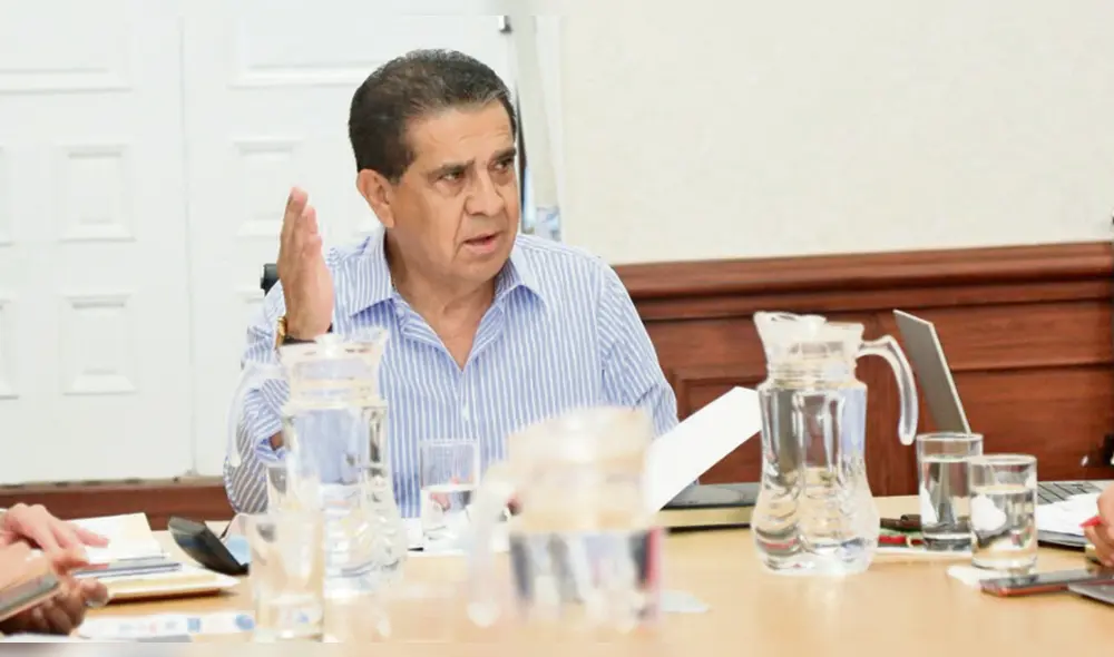 Llempén. Salió en respuesta a críticas de gremios médicos. Llempén. Salió en respuesta a críticas de gremios médicos.