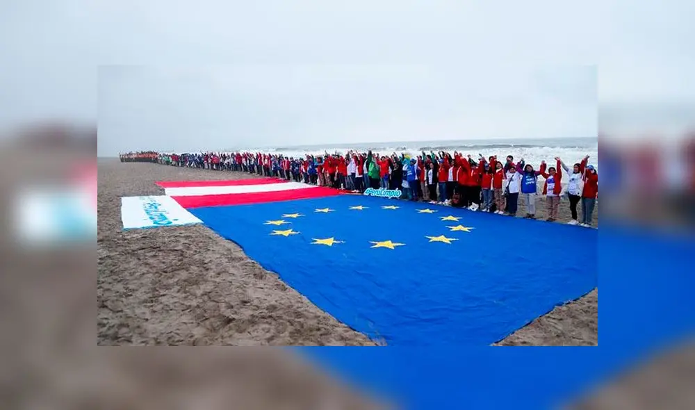 Unión Europea y Ministerio del Ambiente se unen para limpiar playa de Villa El Salvador. Créditos: Difusión. Unión Europea y Ministerio del Ambiente se unen para limpiar playa de Villa El Salvador. Créditos: Difusión.