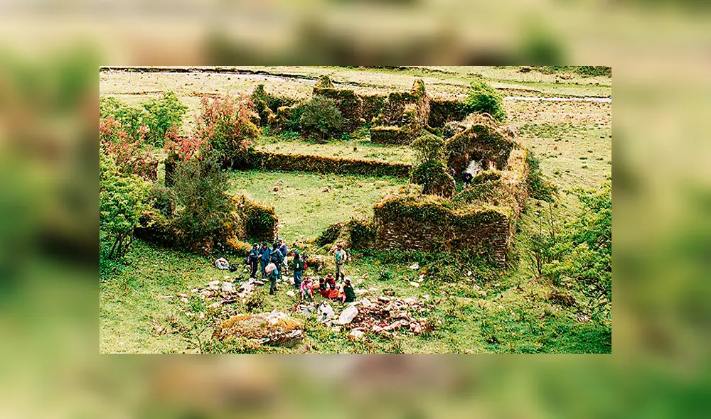 Ayacucho. Fosas comunes en Putis. Grajeda es de los que más ha recorrido zonas de conflicto.