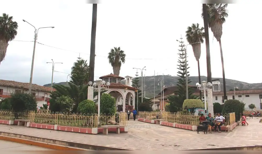 Plaza de Armas de Santa Cruz Cajamarca