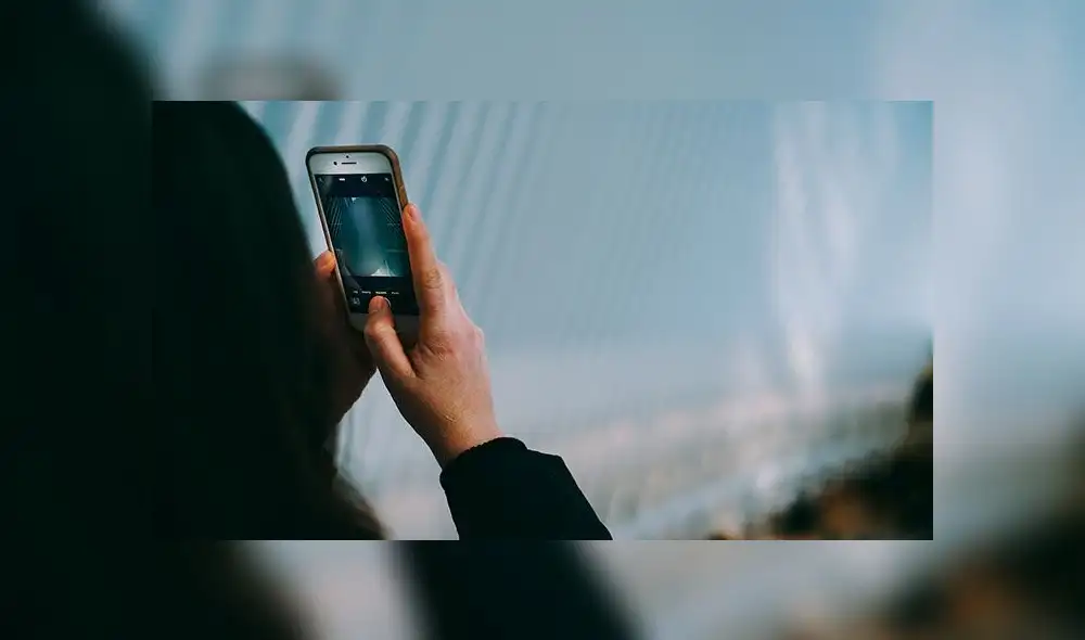 Accedieron a sus fotos íntimas y ahora aparecen en páginas para adultos [VIDEO]