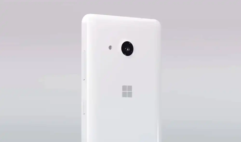 Windows 95 puede lucir anticuado para los estándares de hoy, pero un concepto que lo transforma en una OS de teléfono móvil te puede hacer cambiar de opinión. Foto: 4096/YouTube Windows 95 puede lucir anticuado para los estándares de hoy, pero un concepto que lo transforma en una OS de teléfono móvil te puede hacer cambiar de opinión. Foto: 4096/YouTube