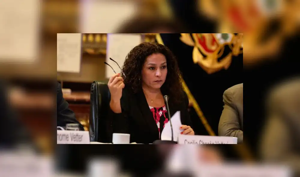 Cecilia Chacón responde por denuncia en contra de su hermano