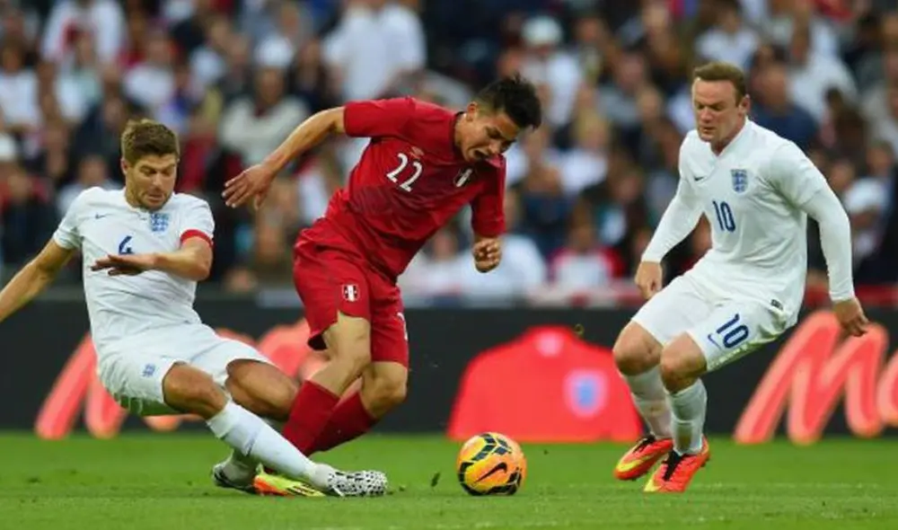 Jean Deza enfrentó a Wayne Rooney y Steven Gerrard en el 2014. Foto: Getty Images