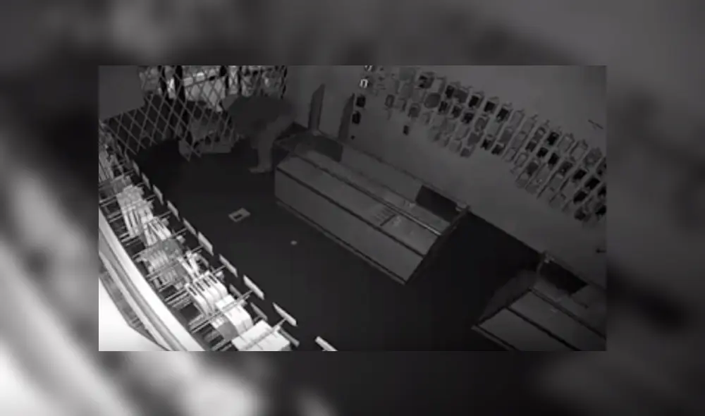 Desliza hacia la izquierda para ver el blooper del ladrón que se volvió viral en Facebook.