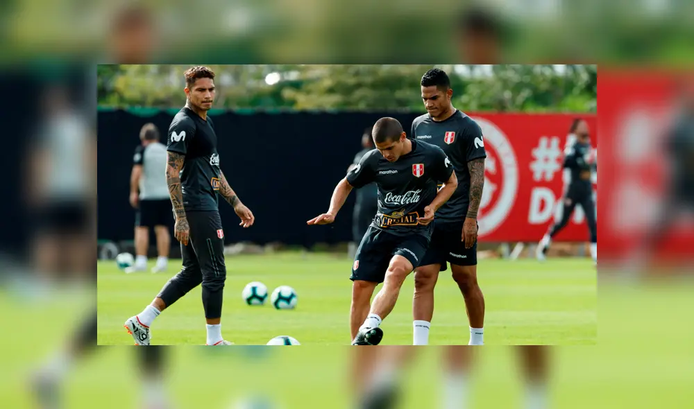 Aldo Corzo, lateral derecho de la selección peruana, se refirió a la no convocatoria de Paolo Guerrero. Aldo Corzo, lateral derecho de la selección peruana, se refirió a la no convocatoria de Paolo Guerrero.