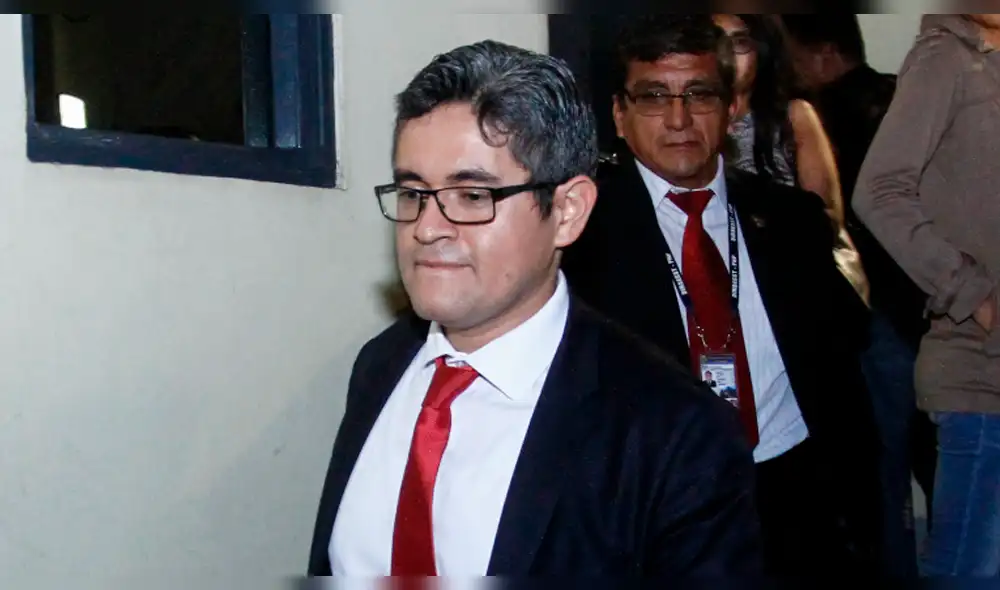 Denuncian que el fujimorismo busca intimidar al fiscal Domingo Pérez