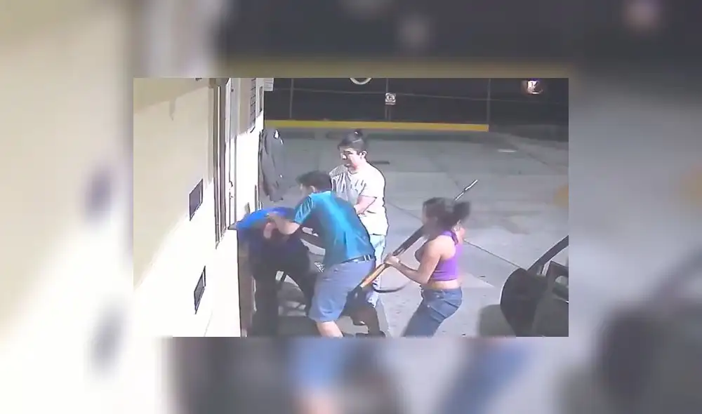 Facebook: Violento asalto a gasolinera fue dirigido por una mujer con rifle [VIDEO]