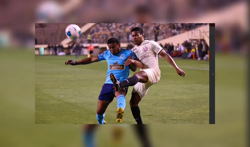 Cristal-Universitario en vivo Cristal-Universitario en vivo
