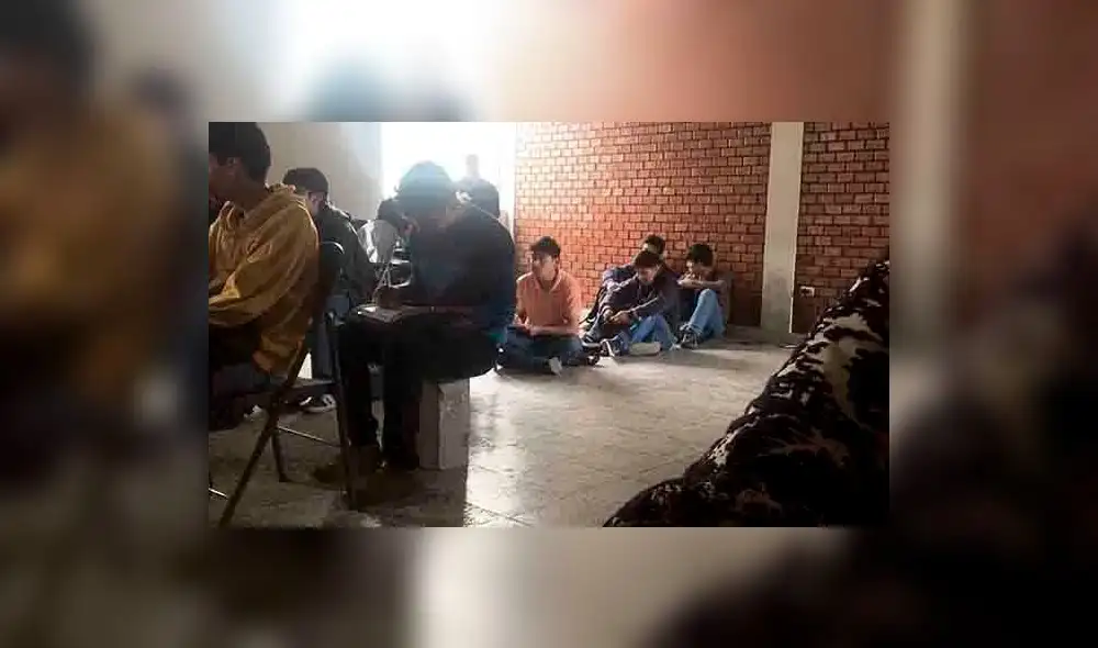 Unsa separó a estudiante por quejas sobre mobiliario