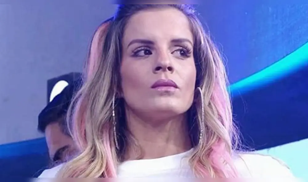 Alejandra Baigorria denuncia que usan su nombre para pedir fotos íntimas a mujeres Alejandra Baigorria denuncia que usan su nombre para pedir fotos íntimas a mujeres