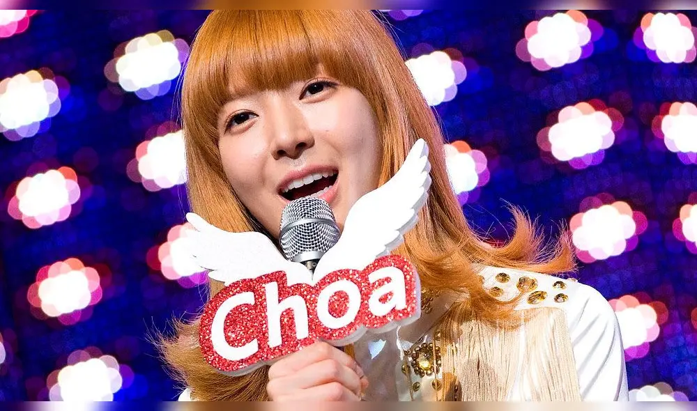 Tras reaparecer en una boda, los seguidores de ChoA le pidieron que regrese a AOA. Tras reaparecer en una boda, los seguidores de ChoA le pidieron que regrese a AOA.