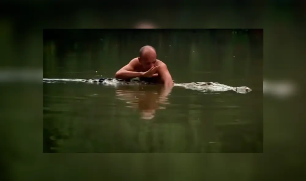 YouTube viral: valiente hombre intenta nadar junto a cocodrilo, sin imaginar la feroz reacción del depredador YouTube viral: valiente hombre intenta nadar junto a cocodrilo, sin imaginar la feroz reacción del depredador