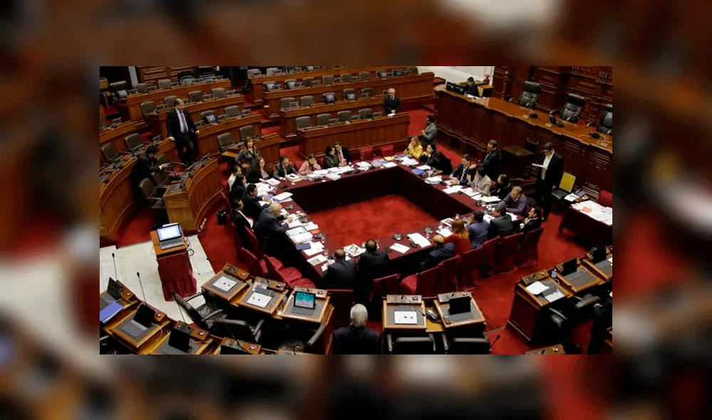 Olaechea planteará medida cautelar ante el TC por la disolución del Congreso Olaechea planteará medida cautelar ante el TC por la disolución del Congreso