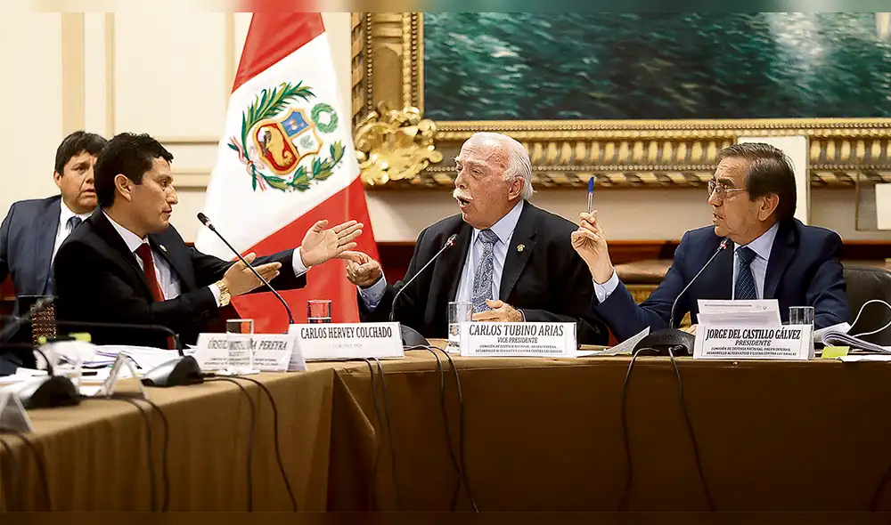 Carlos Morán: “¿Qué culpa tiene la Policía de que los políticos cometan actos de corrupción?”