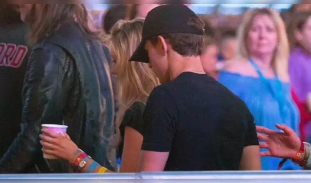 ¡Tom Holland enamorado! Spider-Man y mujer captados en comprometedora escena ¡Tom Holland enamorado! Spider-Man y mujer captados en comprometedora escena