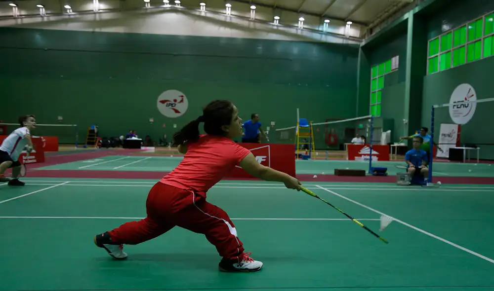 Giuliana Poveda gana dos medallas de oro en Irlanda.