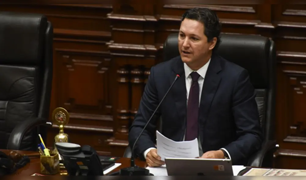 Daniel Salaverry afirma que audio de Úrsula Letona daña la imagen de los políticos Daniel Salaverry afirma que audio de Úrsula Letona daña la imagen de los políticos