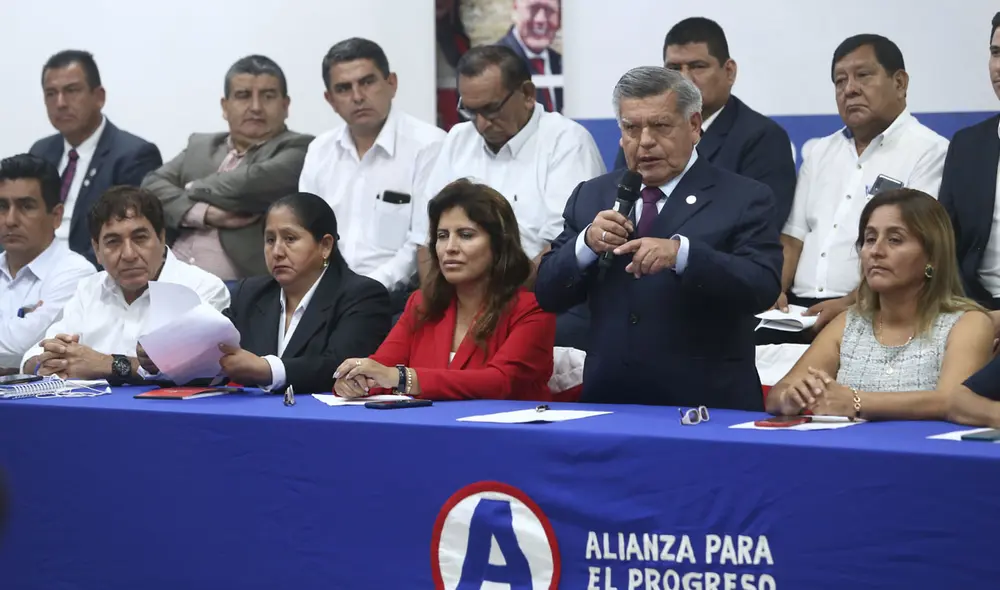 El partido de César Acuña aseguró que ellos no solicitaron aplazar las próximas elecciones. Foto: La República El partido de César Acuña aseguró que ellos no solicitaron aplazar las próximas elecciones. Foto: La República