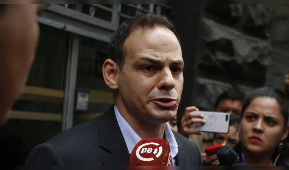 “Nosotros tenemos la esperanza que muy pronto el TC va a declarar mirando el caso jurídicamente y no caerá en la jugada mediática”, expresó Vito Villanela desde los exteriores del Penal Anexo de Mujeres en Chorrillos.