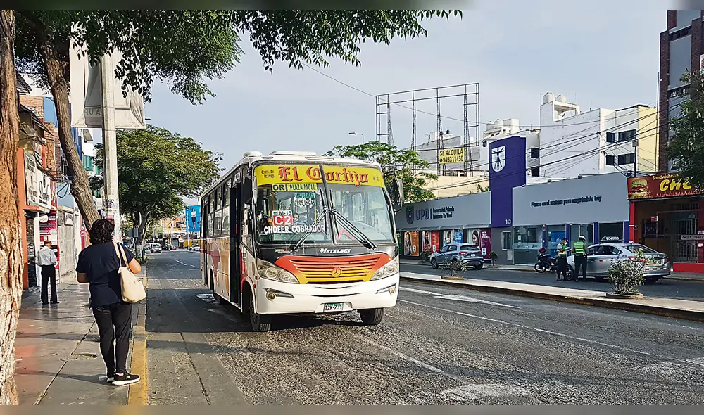Transportistas de Trujillo aseguran que la cuarentena les hace perder grandes cantidades de dinero diariamente. Transportistas de Trujillo aseguran que la cuarentena les hace perder grandes cantidades de dinero diariamente.