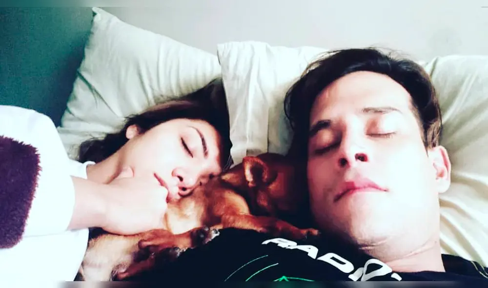 Karla Tarazona se retira del set ante la presencia de Christian Domínguez