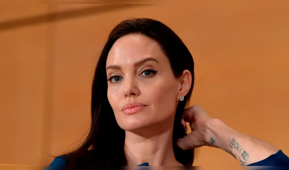 Angelina Jolie en sensual vestido negro causó alarma entre sus fans [FOTOS]