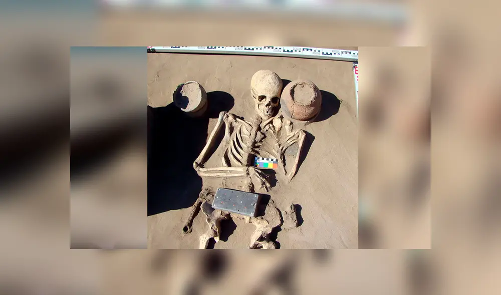 Desliza para ver los detalles de este 'iPhone prehistórico' que se viralizó en Facebook. Foto: Captura. Desliza para ver los detalles de este 'iPhone prehistórico' que se viralizó en Facebook. Foto: Captura.