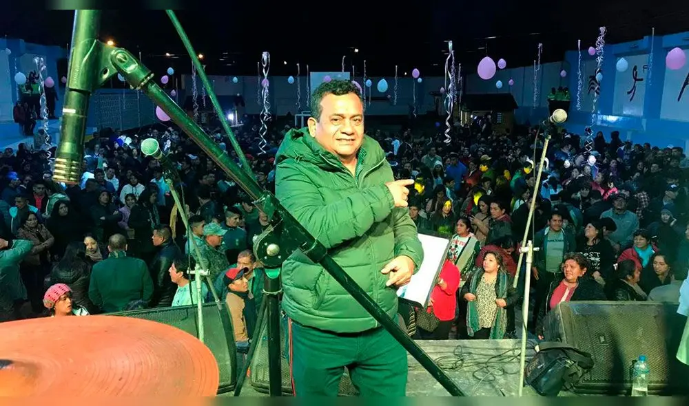 La conductora de televisión critica al cumbiambero y también a las mujeres que permiten faltarse el respeto La conductora de televisión critica al cumbiambero y también a las mujeres que permiten faltarse el respeto