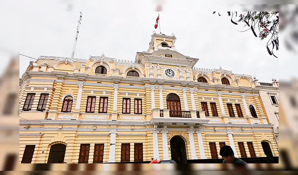 Se conoció que gobiernos regionales y municipalidades son deudores con EsSalud.