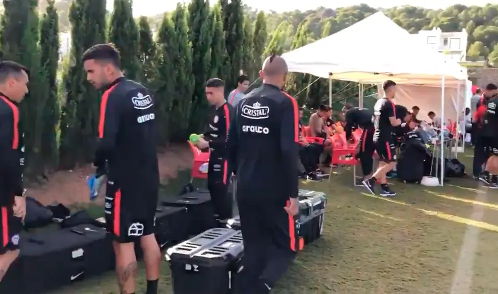 Arturo Vidal lanzó un fuerte calificativo contra la prensa de su país previo al partido Chile vs. Colombia.