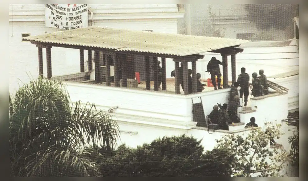 A 20 años de la operación Chavín de Huántar, revive cómo fue el rescate | FOTOS