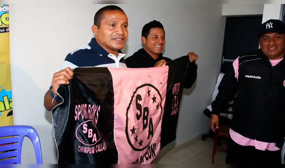 'Kukín' Flores y la falta más temeraria que se haya visto en el Perú [VIDEO]