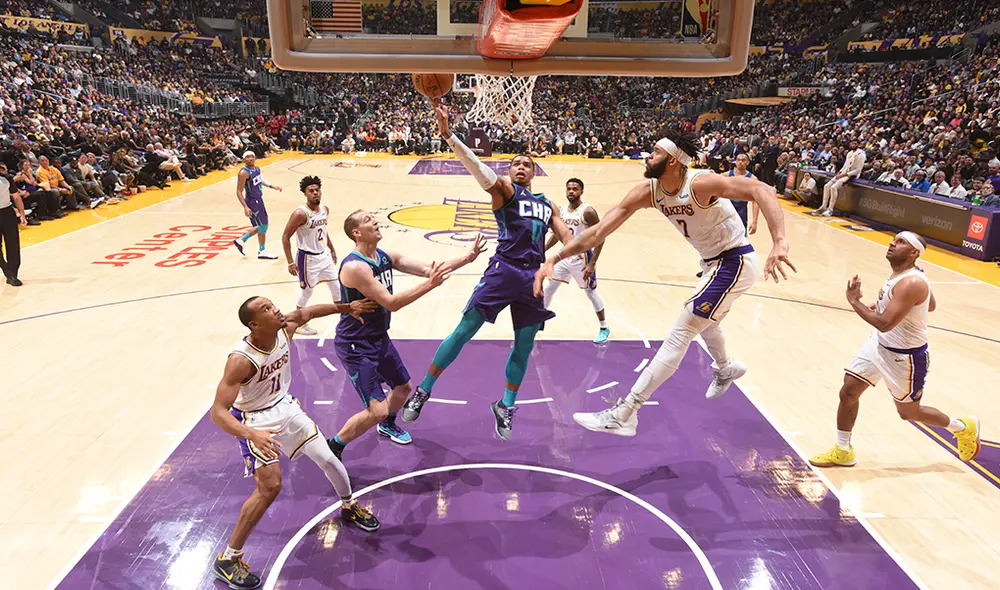 Sigue aquí EN VIVO ONLINE el Lakers vs. Hornets por una nueva fecha de la NBA. | Foto: AFP Sigue aquí EN VIVO ONLINE el Lakers vs. Hornets por una nueva fecha de la NBA. | Foto: AFP