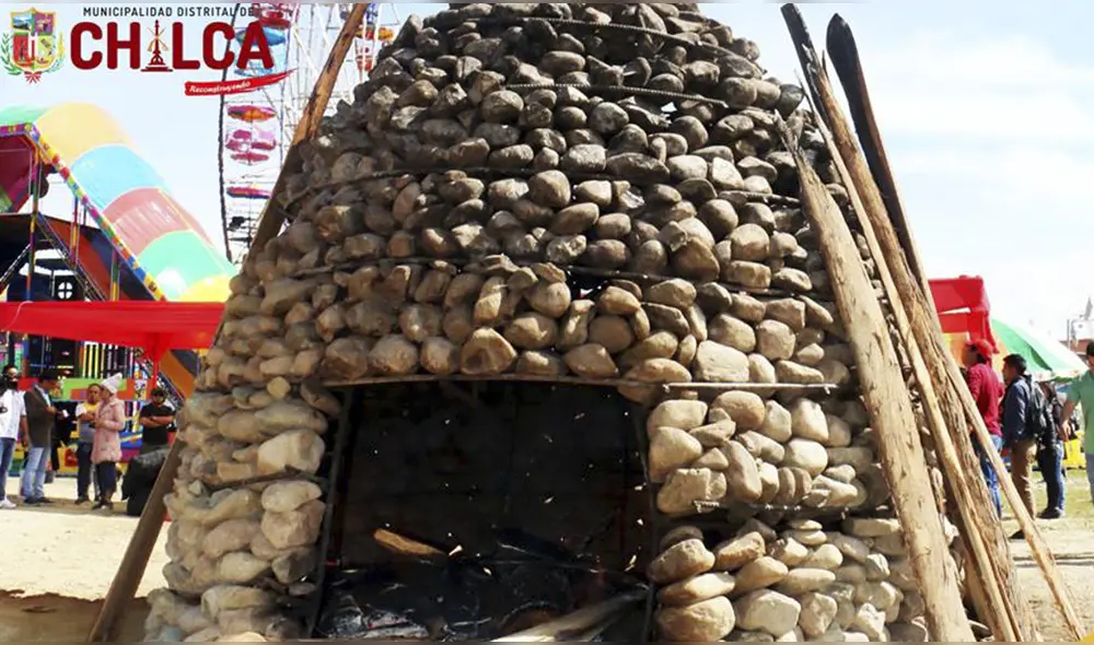 Huancayo: Realizan la 'pachamanca más grande del mundo' en la sierra del país [FOTOS]