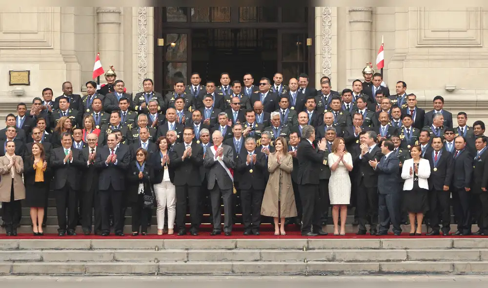 Gobierno reconoció labor de miembros del ex GEIN